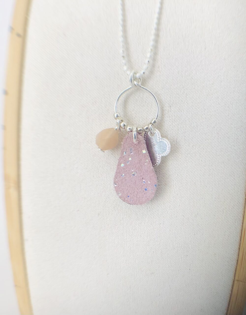 Collier Lucile Rose pailleté/violet – Image 2